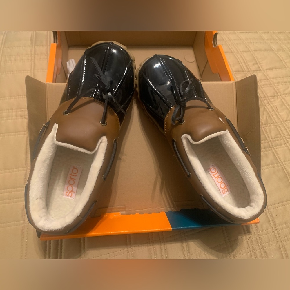 Duck all weather lived shoes